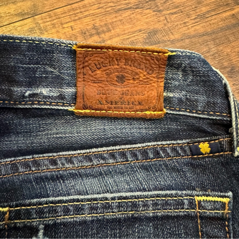 Lucky Brand Lil Maggie Flare Jeans Womens 00 Dark Wash Bootcut Altered Hem 24x32 - Picture 2 of 15